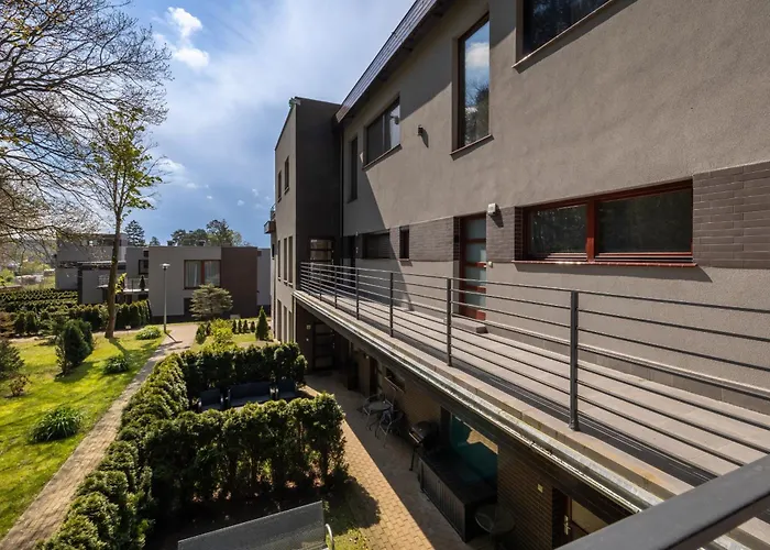 Spacious In With Parking And Seasonal Swimming Pool By Renters Prestige Appartement Wisełka